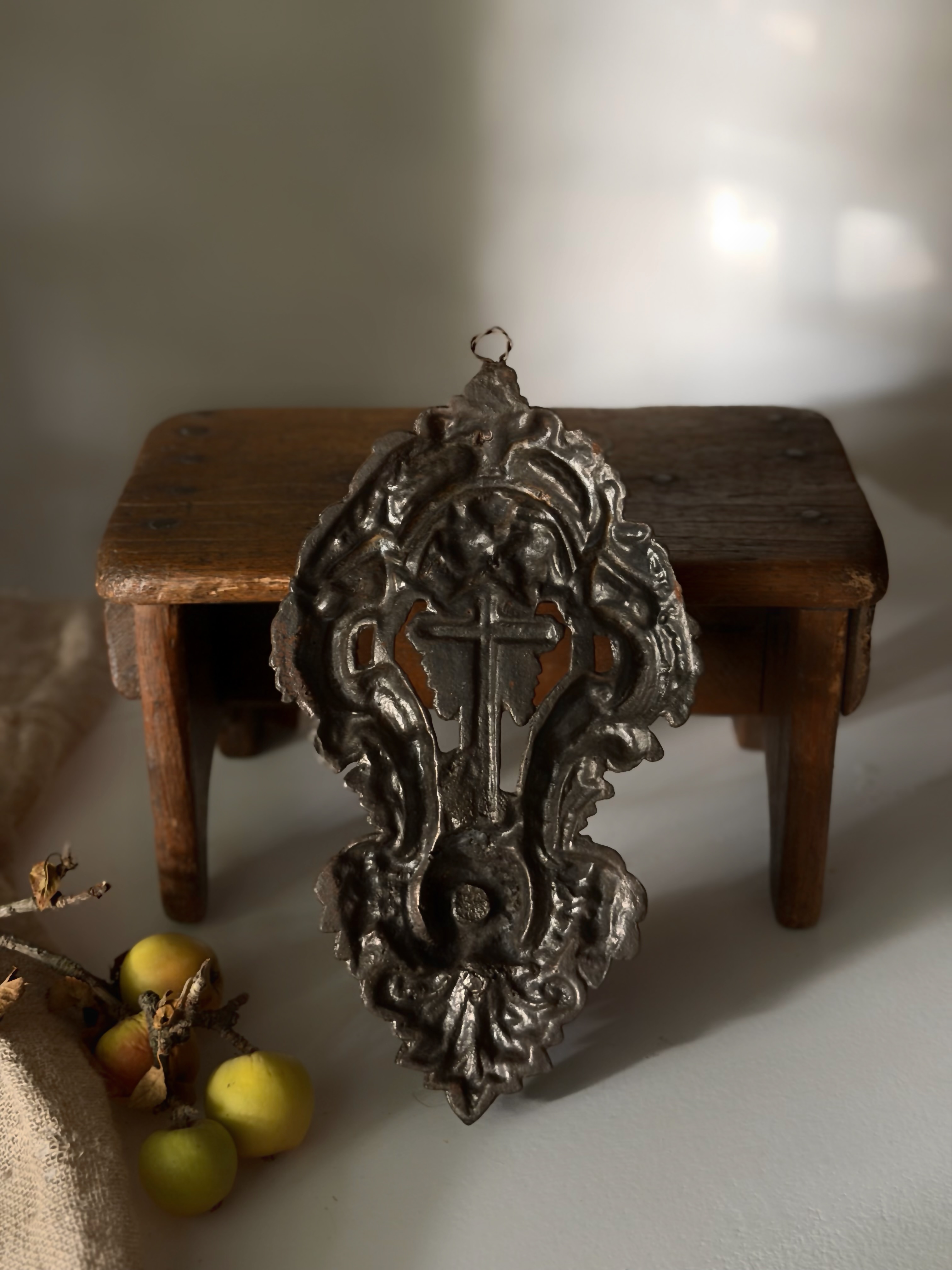 The full reverse view showing the authentic raw iron casting